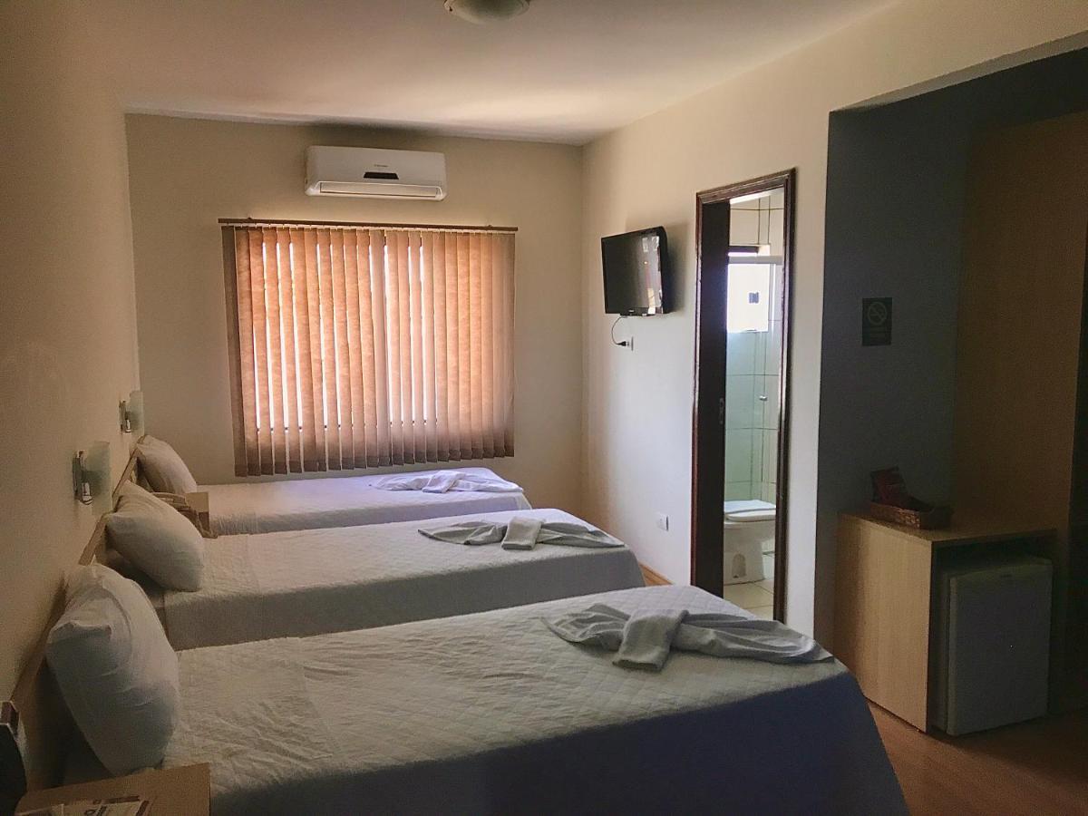 Hotel Dom Thomaz Jaguariaiva Bagian luar foto