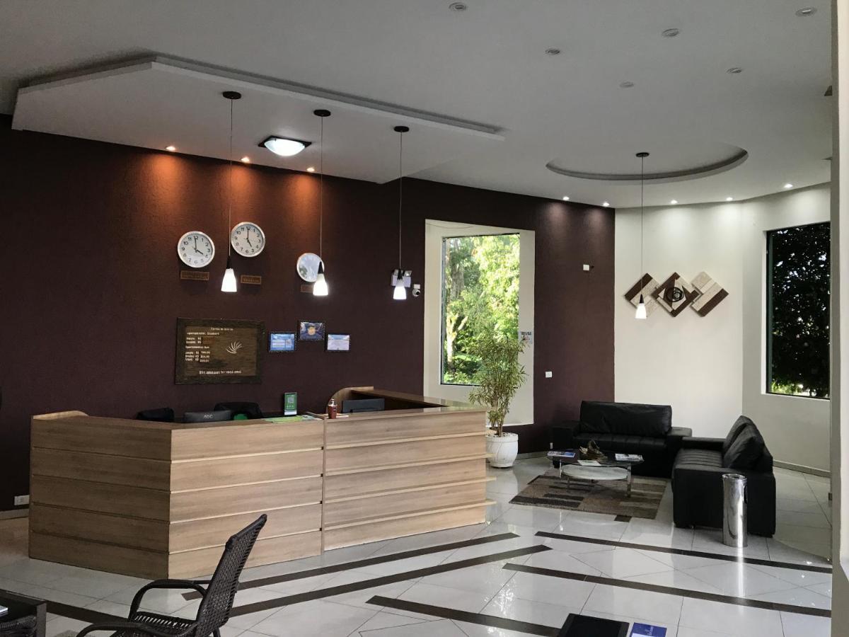 Hotel Dom Thomaz Jaguariaiva Bagian luar foto