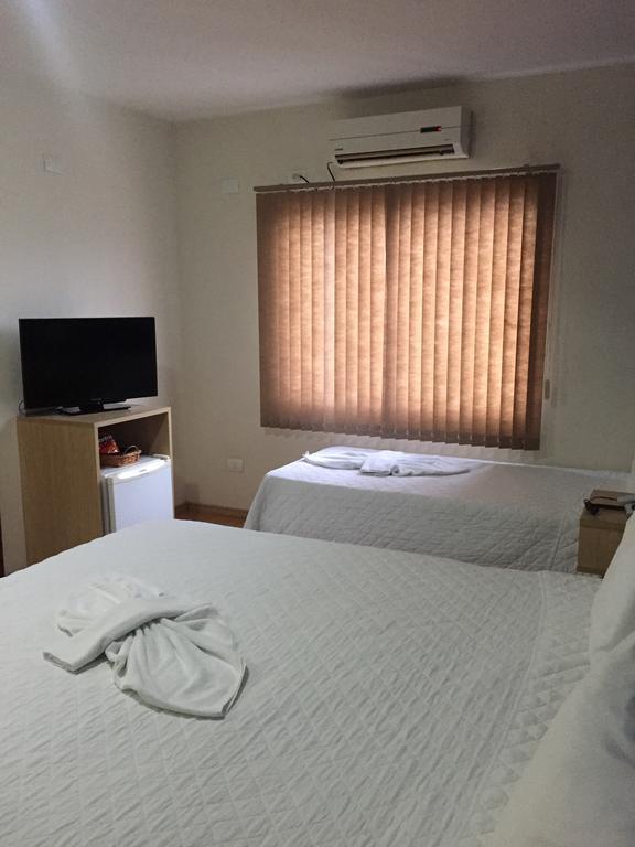Hotel Dom Thomaz Jaguariaiva Bagian luar foto