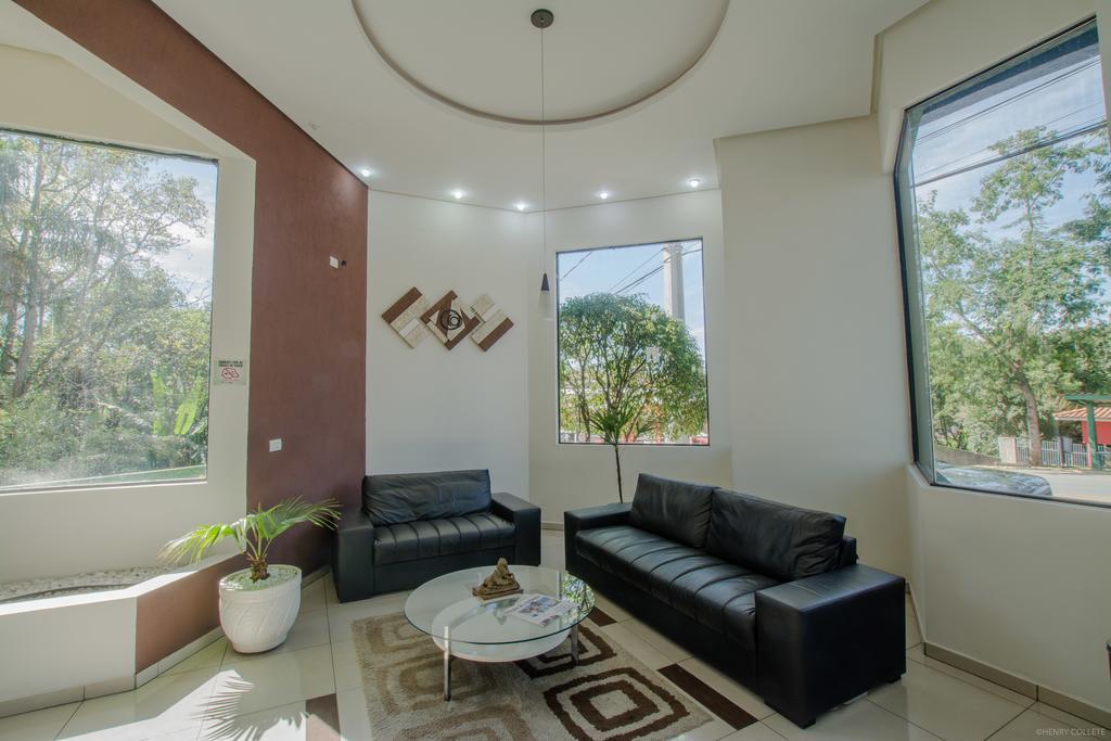 Hotel Dom Thomaz Jaguariaiva Bagian luar foto